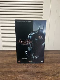 Hot Toys  VGM26 Arkham Knight: Batman