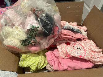 Baby girl clothes 0-3m
