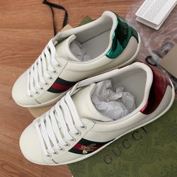 Gucci Bee Shoes