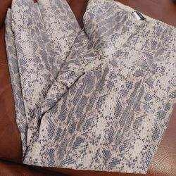 Ladies Pants 