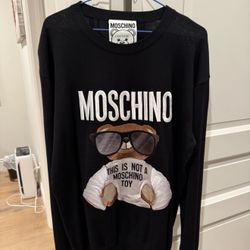 Moschino 