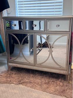 Hooker Furniture Mirrored Accent Chest | Glam Storage Cabinet | Crystal Hardware