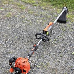 ECHO SRM-225 21.2 cc Gas 2-Stroke Straight Shaft String Trimmer