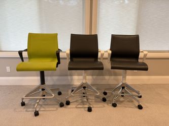 Herman Miller Setu Barstool