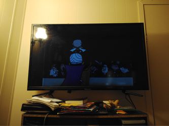 37" Hisense flat screen tv