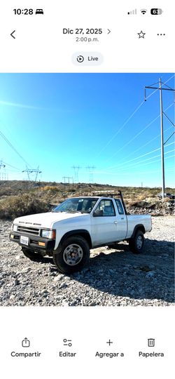 Nissan hard body 88 4x4 automatic