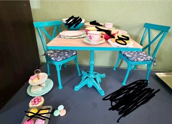 Doll-Scale Bistro Table and Chair Set