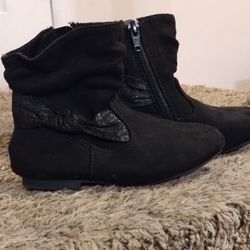 Black Boots Size 9 -Toddler