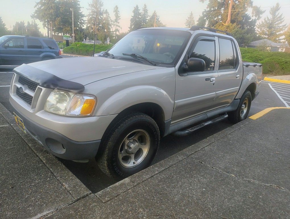 2004 Ford Explorer