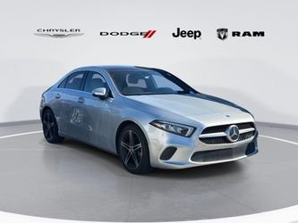 2020 Mercedes-Benz A 220
