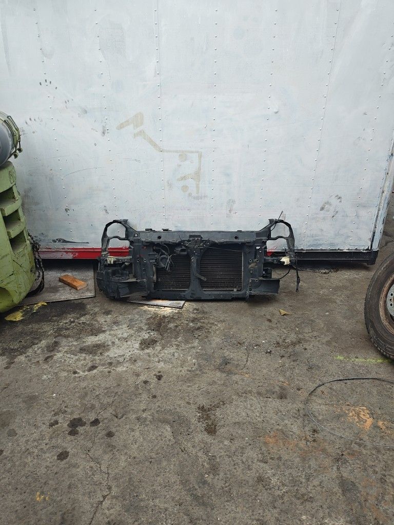Radiator Support Assembly G35