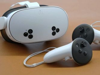 Oculus VR Set with 3 Cameras