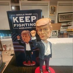 Trump Assassination Attempt Bobblehead (Keep Fighting) New In Box! 