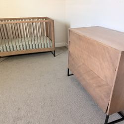 Crib & Dresser Set - Simply Nursery