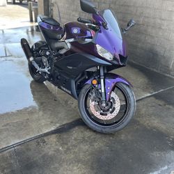2023 Yamaha R3