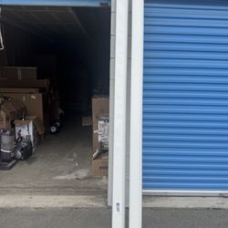 Richmond Verona White Shaker Crown Molding 96” Cabinet Trim