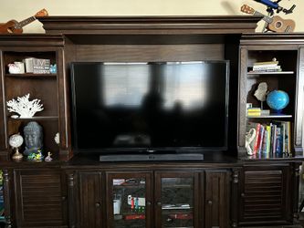 Entertainment Center