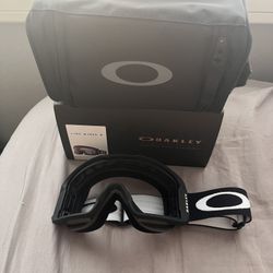 Oakley Snow Goggles Frame Size Medium Line Miner Brand New No Lens