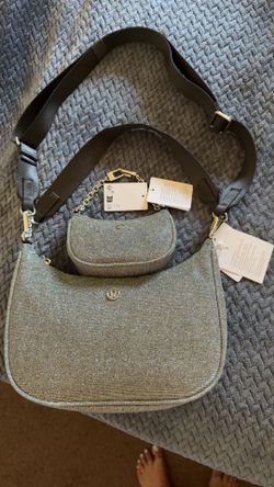 Lululemon bags