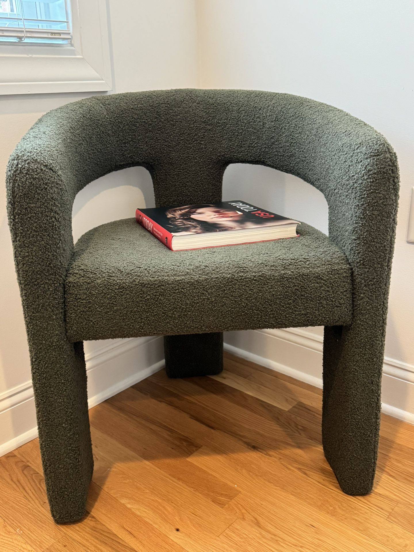 Accent Chair