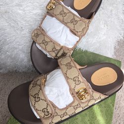 Women's Gucci Slides