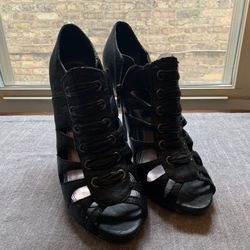Bakers 4 1/2 Inch Heels