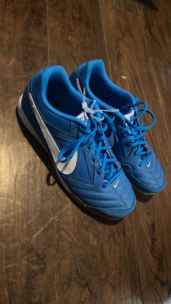 Nike gato indoor soccer shoes