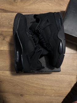Air Jordan 4 Black Cat