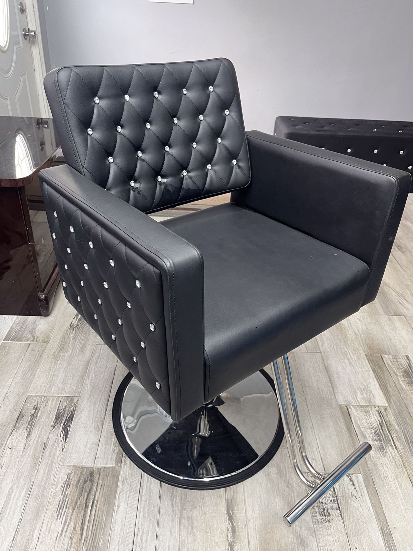 Barber chair