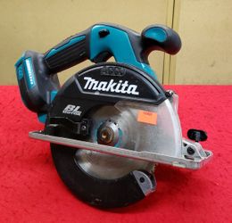 Makita xsc02 hotsell