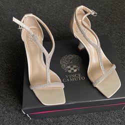 High heel shoes