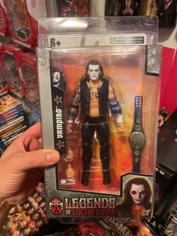 Legends of lucha libre Vampiro figure