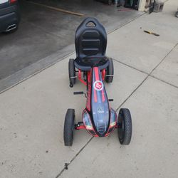 Child Pedal car