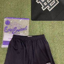 EE Shorts