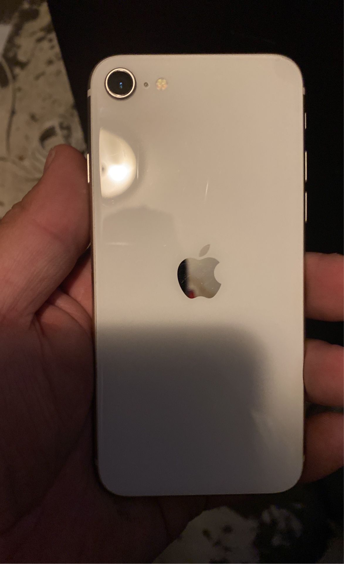 iPhone SE 