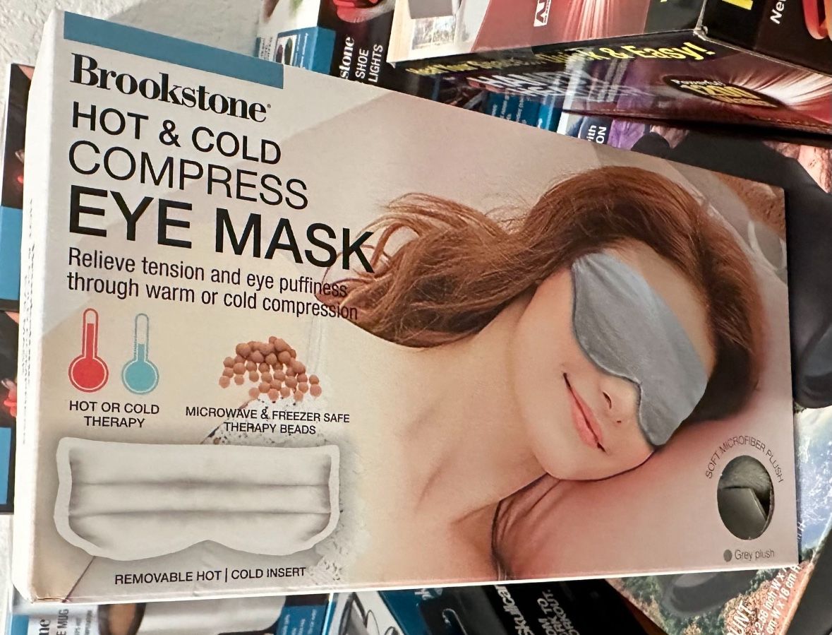Brookstone Hot & Cold Eye Mask Compress - Relieve Tension & Eye Puffiness, Grey