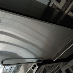 GE REFRIGERATOR STAINLESS STEEL