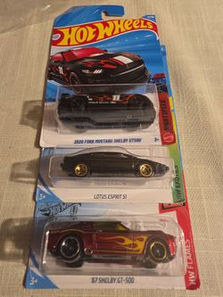 Lot of 3 HOT WHEELS