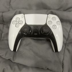 ps5 Dual shock controllers
