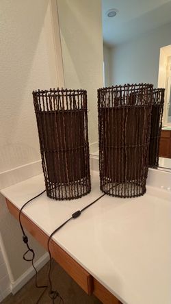 LAMPS 2 FOR $20