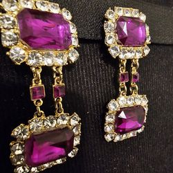 $35.00 - Vintage Clip On Earings, Gold Plated + Stunning Purple + Faux Diamonds - Like New!