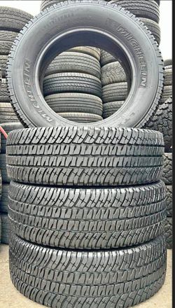 275 65 20 LT Michellin brand tires set off 4