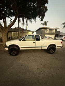 Chevy s10 Extended cab