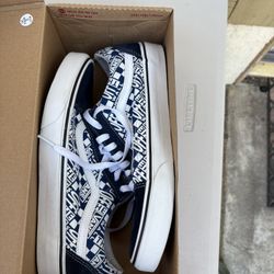 Vans (blue/white