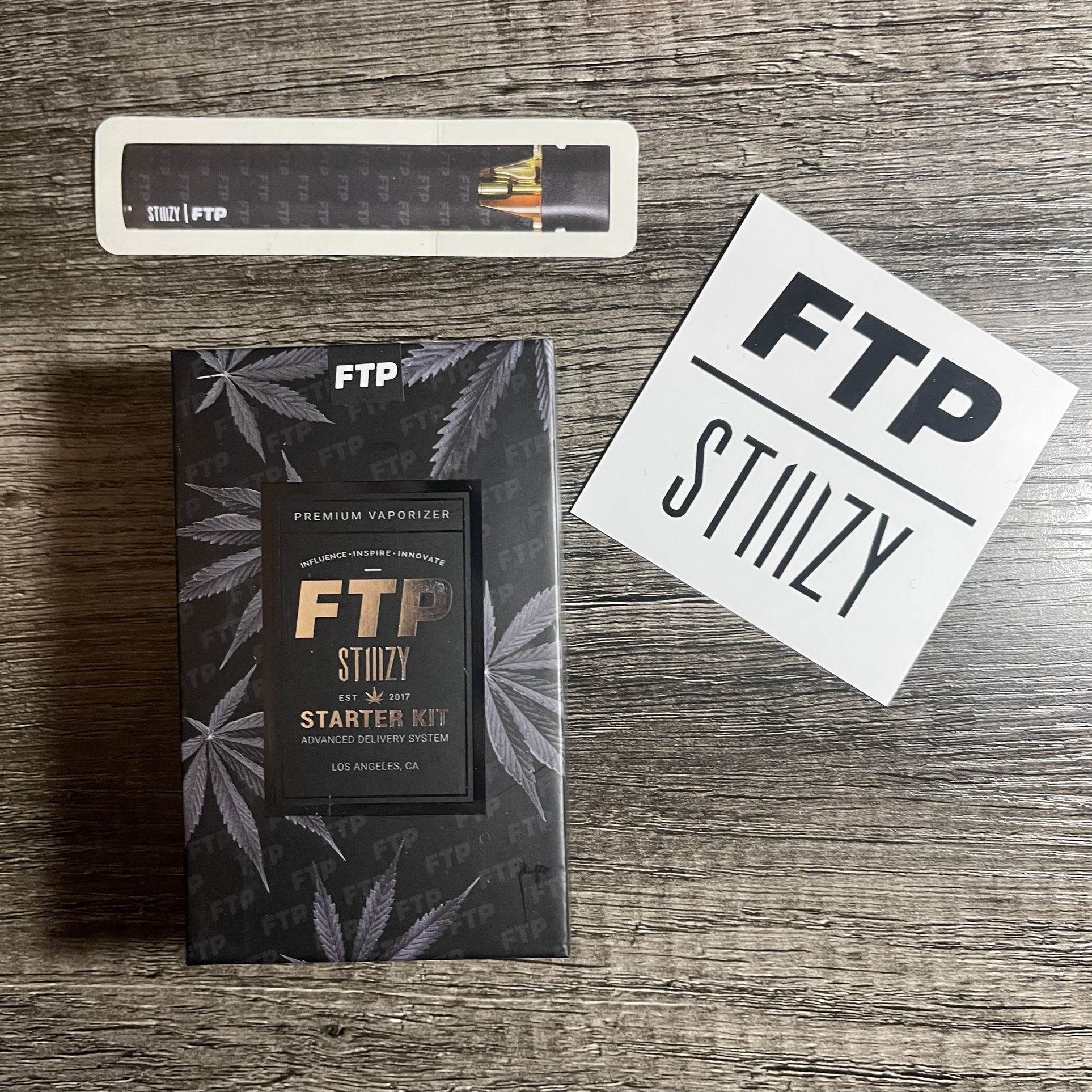 FTP STIIIZY BATTERY PACK AND STICKERS
