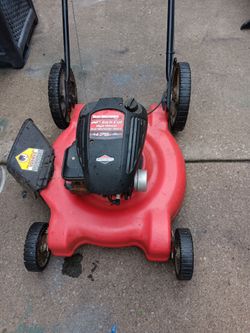 Yard Machines Lawmower