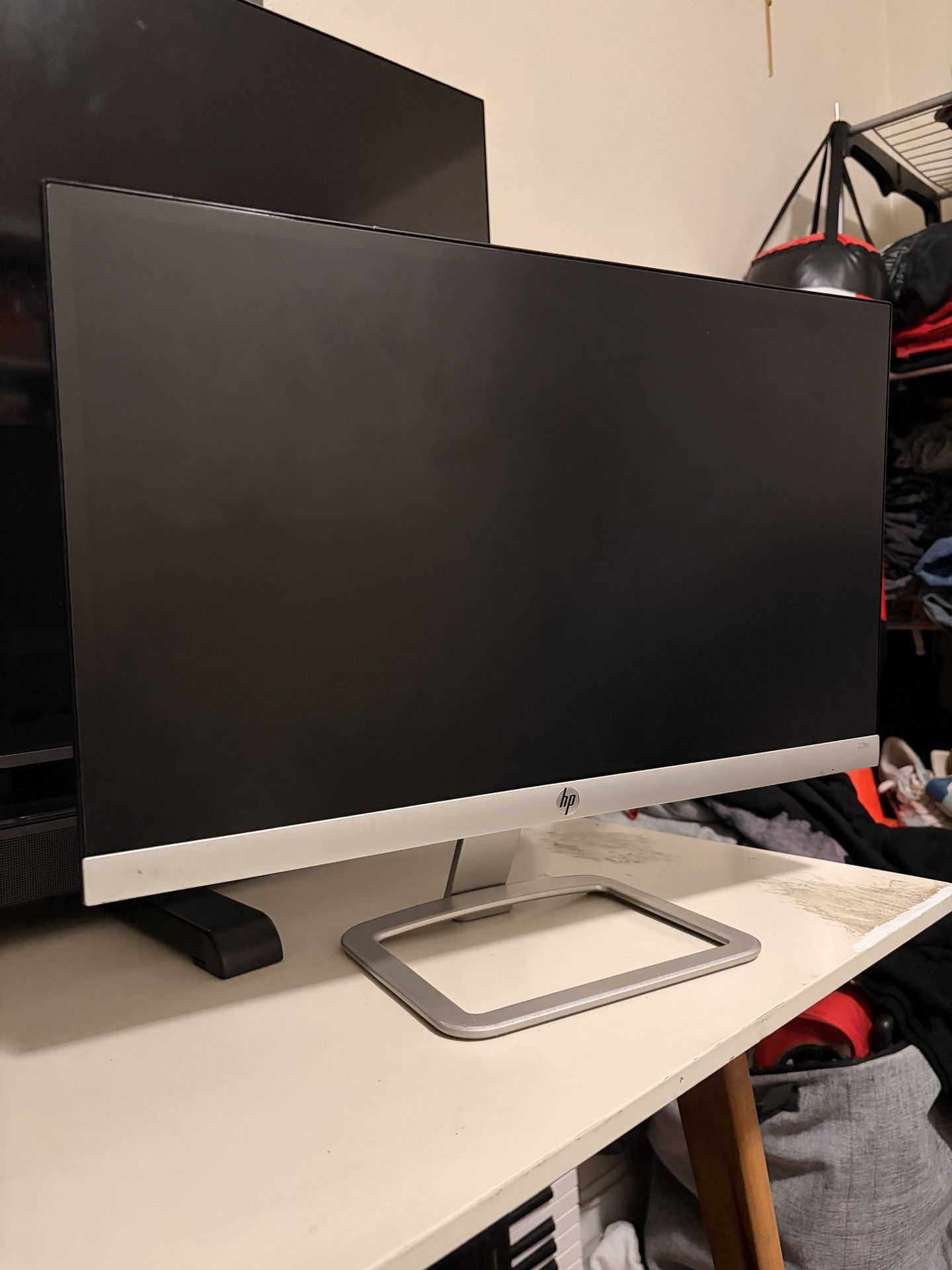 HP 22er 21.5-inch Display