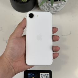 iPhone 16e 128Gb Cricket