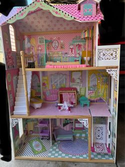 Doll House