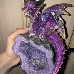 crystal dragon/ toad money tree 